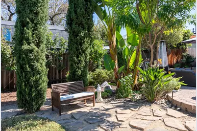 3927 Edgemoor Place, Oakland, CA 94605 - Photo 56