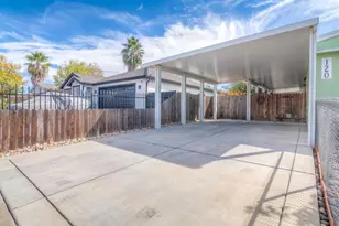 120 Rinetti Way, Rio Linda, CA 95673 - Photo 2
