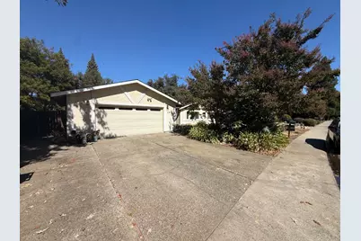 7837 Meadowriver Way, Citrus Heights, CA 95610 - Photo 2