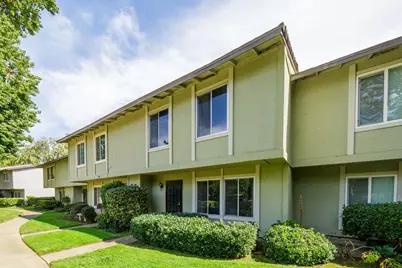 8856 La Riviera Drive #D, Sacramento, CA 95826 - Photo 2