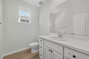 551 Fox Hunt Wy, Rio Linda, CA 95673 - Photo 12