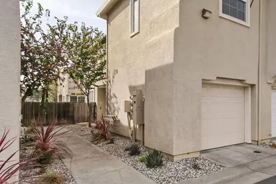 7515 Sheldon Road #26102, Elk Grove, CA 95758 - Photo 2