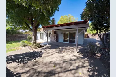 6800 Havenhurst Drive, Sacramento, CA 95831 - Photo 34