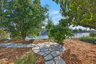 2904 Robinson Creek Ln, Elk Grove, CA 95758 - Photo 38
