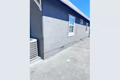 3954 Franklin Boulevard, Sacramento, CA 95820 - Photo 20