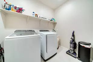 8759 Winterfest Way, Elk Grove, CA 95624 - Photo 30