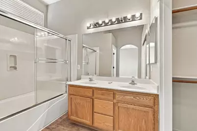 733 Ann Gabriel Lane, Tracy, CA 95377 - Photo 8