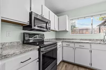 9544 Mirandy Drive, Sacramento, CA 95827 - Photo 12