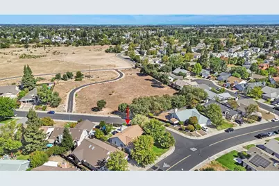 6109 Brockenhurst Drive, Elk Grove, CA 95758 - Photo 46
