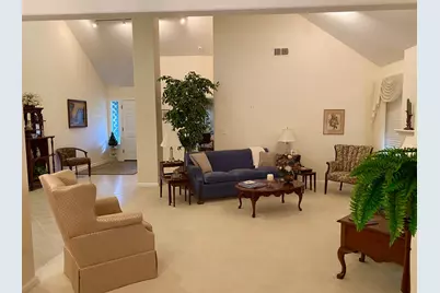 2401 Woodlake Cir, Lodi, CA 95242 - Photo 6