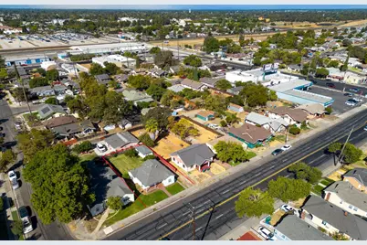 1211 N Airport Way, Stockton, CA 95205 - Photo 46