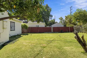 1211 N Airport Way, Stockton, CA 95205 - Photo 34