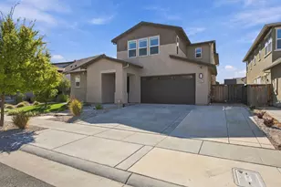 2025 Smokehouse Way, Roseville, CA 95747 - Photo 2