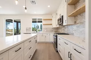 1890 Arrowhead Dr, Paradise, CA 95969 - Photo 2