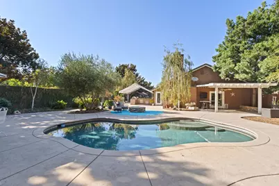 908 Courtenay Court, Galt, CA 95632 - Photo 20