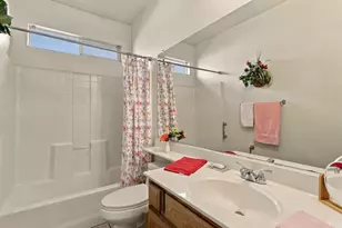 6401 Cedar Ranch Dr, Citrus Heights, CA 95621 - Photo 24