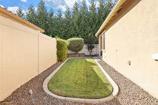 1391 Mill Run Ct, Manteca, CA 95336 - Photo 32