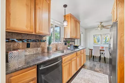 5400 Essex Court, Fair Oaks, CA 95628 - Photo 2