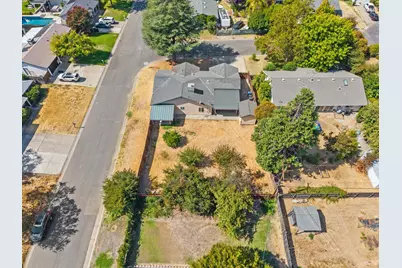 5400 Essex Court, Fair Oaks, CA 95628 - Photo 20