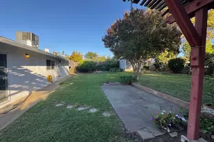 7428 Autumn Ave, Citrus Heights, CA 95621 - Photo 14