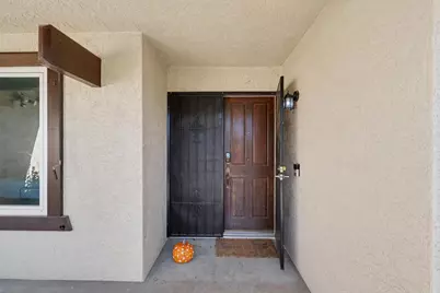 2767 Londonderry Drive, Sacramento, CA 95827 - Photo 10