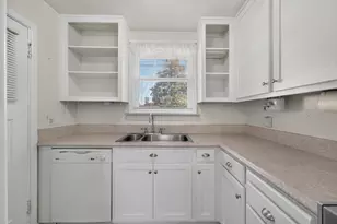 2204 Pyramid Way, Sacramento, CA 95821 - Photo 14