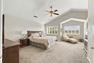 9021 Old Creek Dr, Elk Grove, CA 95758 - Photo 14