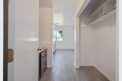 916 E Elm Street, Hanford, CA 93230 - Photo 18