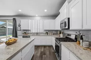 925 Marine Blue Ct, Roseville, CA 95747 - Photo 14