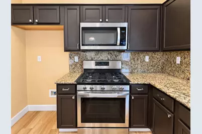 9050 Descendant Drive, Elk Grove, CA 95758 - Photo 12