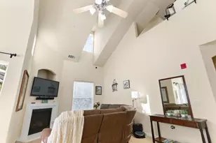 5520 Tares Cir, Elk Grove, CA 95757 - Photo 6