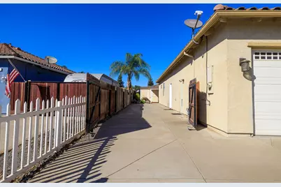 446 1st, Escalon, CA 95320 - Photo 50