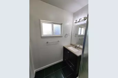 820 W Park Street, Stockton, CA 95203 - Photo 26