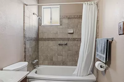 1960 La Jolla Drive, Stockton, CA 95204 - Photo 22