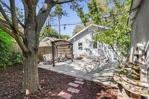 1812 Larkin Wy, Sacramento, CA 95818 - Photo 28