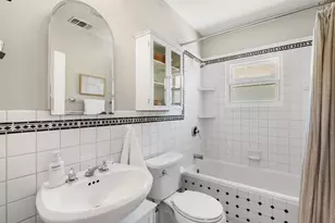 1812 Larkin Wy, Sacramento, CA 95818 - Photo 24