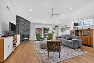 5604 Stanmore Way, Elk Grove, CA 95758 - Photo 10