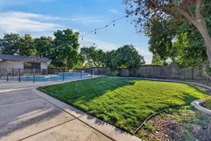 2821 Stafford Way, Sacramento, CA 95821 - Photo 62