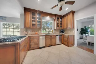 10563 Rim View Cir, Auburn, CA 95603 - Photo 14