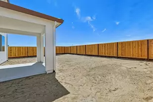 266 Victorious St, Manteca, CA 95337 - Photo 40