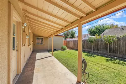 328 W Turner Road, Lodi, CA 95240 - Photo 30