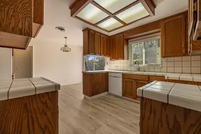 1410 Maplewood Drive, Modesto, CA 95350 - Photo 20