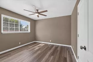 7704 Laurie Way, Sacramento, CA 95832 - Photo 14