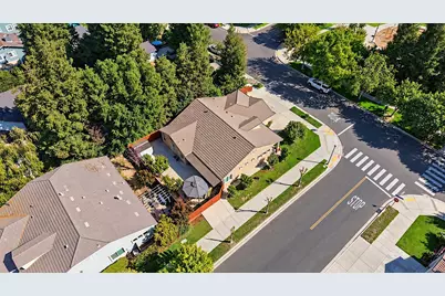 4403 Cherry Blossom Lane, Turlock, CA 95382 - Photo 56