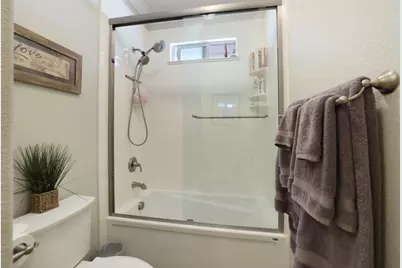 12684 E Tokay Colony Road, Lodi, CA 95240 - Photo 20