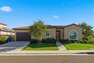 8132 Seahorse Wy, Elk Grove, CA 95757 - Photo 1