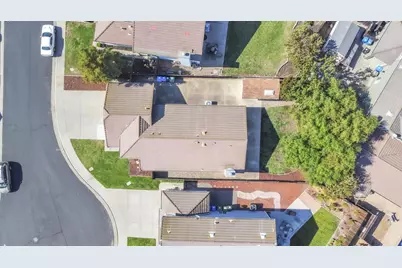 8981 Mandalay Court, Elk Grove, CA 95624 - Photo 30