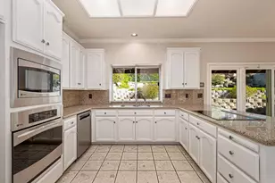 106 Woodview Ct, Folsom, CA 95630 - Photo 12