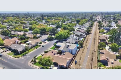 3808 Poinsettia Drive, Modesto, CA 95356 - Photo 56