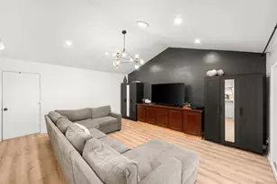 5112 Kovanda Ave, Carmichael, CA 95608 - Photo 12